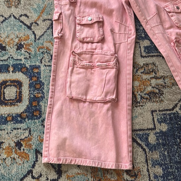 Fashionnova Lily cargo jeans -pink - Picture 7 of 9